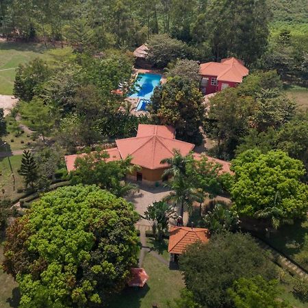 Kabalega Resort - Masindi Екстер'єр фото